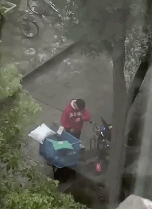 6f2949388cfae175fce335b097b6e5b8.gif