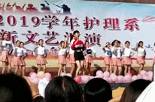 f81cffa3179380b4d1f0576fe5b3360d.gif