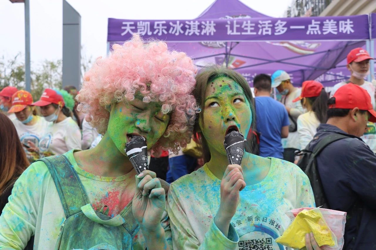 c805a6eb443ff9f263dfa4bb3ecfdedf.jpg