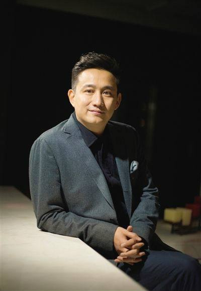 黄磊.jpg