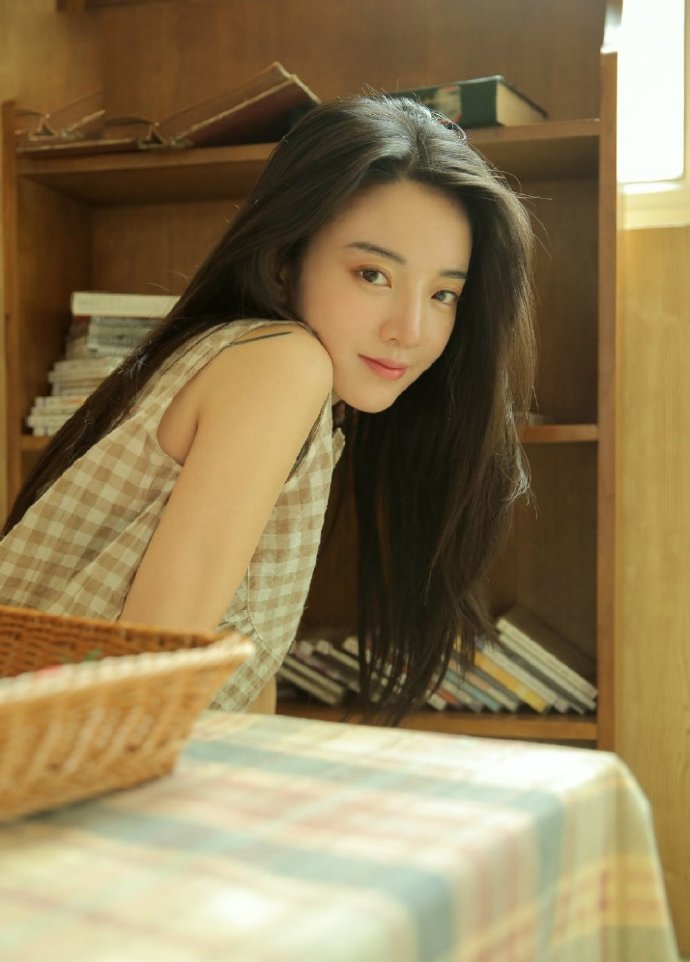 d7ff232300.jpg