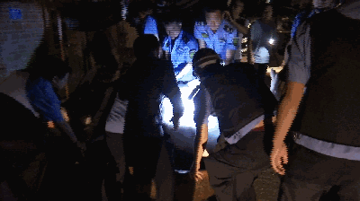 13e84fa6bb720edb11bf450705d53eb5.gif